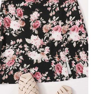 New Shein split hem floral print skirt